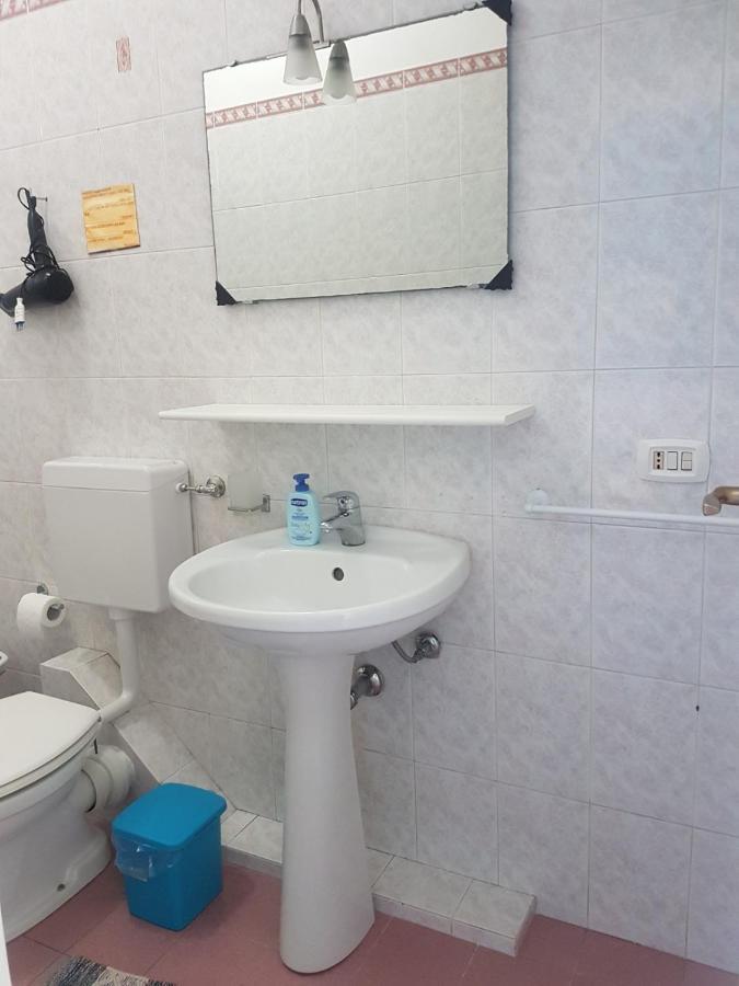Ferienwohnung Lipari Centro Storico Flat 6 Mins From Port Exterior foto